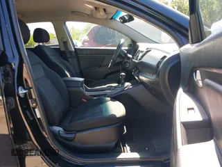 2013 Kia Sportage LX с VIN KNDPB3A29D7381287, выставлен на аукционе IAAI как лот 42697459 с пробегом 167 883 миль миль и . История ставок и продаж доступна на DreamBid. Изображение 5.