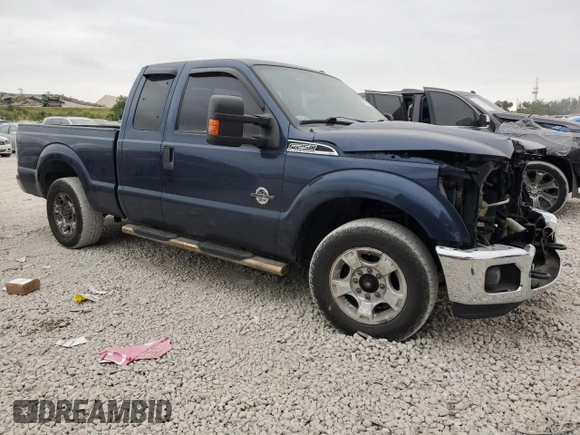 2013 Ford F-250 XLT with VIN 1FT7X2AT3DEA94916, listed as a Copart auction lot 88783415 with 184,069 mi miles and Salvage title. Bid and sale history available at DreamBid. Image 4.