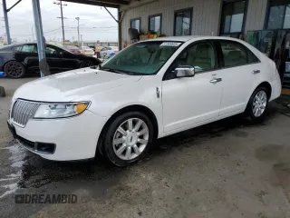 2010 Lincoln MKZ with VIN 3LNHL2GC4AR650095, listed as a Copart auction lot 61569605 with 147,352 mi miles and Salvage title. Bid and sale history available at DreamBid. Image 1.