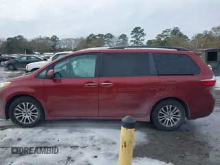 2018 Toyota Sienna XLE Auto Access Seat с VIN 5TDYZ3DC1JS908700, выставлен на аукционе IAAI как лот 41413945 с пробегом 159 340 миль миль и . История ставок и продаж доступна на DreamBid. Изображение 14.