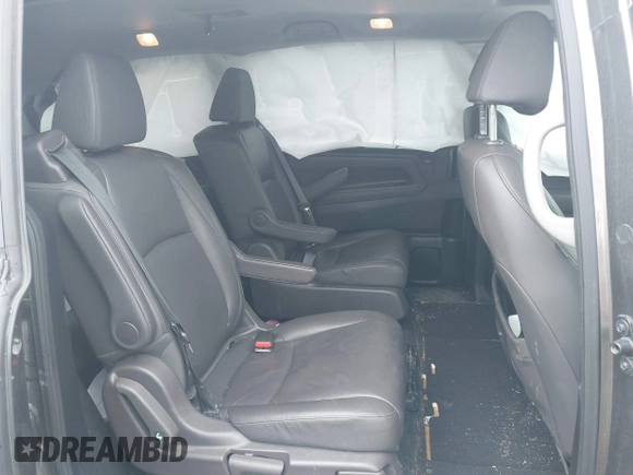 2020 Honda Odyssey EX-L with VIN 5FNRL6H74LB024598, listed as a IAAI auction lot 41689375 with 62,686 mi miles. Bid and sale history available at carsss.com. Image 8.