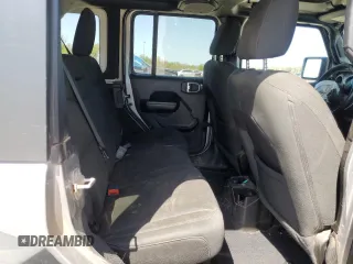 2021 Jeep Wrangler Unlimited Willys z VIN 1C4HJXDN6MW590786, wystawiony jako Copart lot #52903845 z przebiegiem Nie podano mil oraz Szkoda całkowita • Salvage title. Historia ofert i sprzedaży dostępna na DreamBid. Obrazek 11.