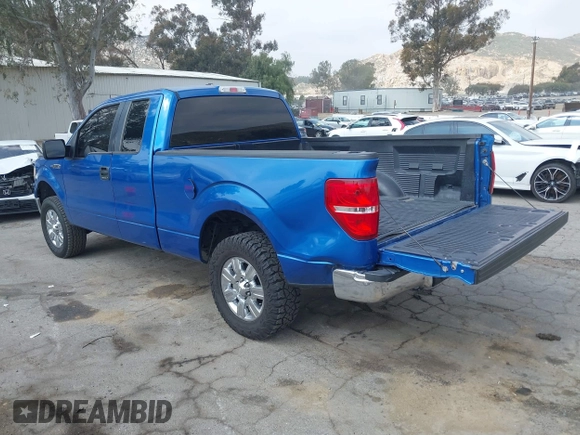 2010 Ford F-150 XL with VIN 1FTEX1C89AKE42399, listed as a IAAI auction lot 41883532 with 231,581 mi miles. Bid and sale history available at carsss.com. Image 3.