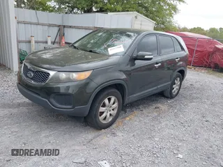 2012 Kia Sorento LX with VIN 5XYKT3A14CG219860, listed as a IAAI auction lot 41917360 with 209,107 mi miles. Bid and sale history available at carsss.com. Image 2.