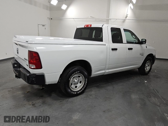 2019 Ram 1500 Tradesman z VIN 1C6RR7FG5KS672483, wystawiony jako Copart lot #60942425 z przebiegiem 143 359 mil mil oraz Czysty tytuł • Clean title. Historia ofert i sprzedaży dostępna na DreamBid. Obrazek 3.