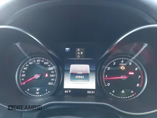 2018 Mercedes-Benz C 300 z VIN WDDWJ4KB0JF637536, wystawiony jako IAAI lot #40845998 z przebiegiem 49 846 mil mil oraz . Historia ofert i sprzedaży dostępna na DreamBid. Obrazek 7.
