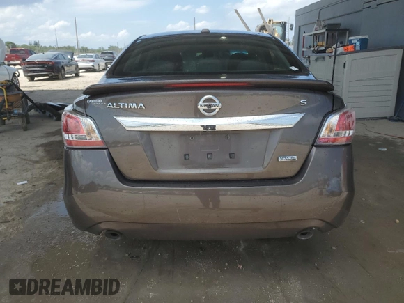 2015 Nissan Altima SV z VIN 1N4AL3AP6FC455327, wystawiony jako Copart lot #58084375 z przebiegiem 200 858 mil mil oraz Szkoda całkowita • Salvage title. Historia ofert i sprzedaży dostępna na DreamBid. Obrazek 6.