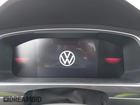2024 Volkswagen Tiguan Wolfsburg Edition with VIN 3VV5B7AX6RM234966, listed as a IAAI auction lot 42780418 with 11,793 mi miles and . Bid and sale history available at DreamBid. Image 7.