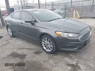 2017 Ford Fusion SE with VIN 3FA6P0H75HR242520, listed as a IAAI auction lot 41721163 with 62,853 mi miles. Bid and sale history available at carsss.com. Image 1.
