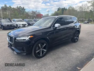 2016 Volvo XC90 T6 R-Design z VIN YV4A22PM2G1093365, wystawiony jako IAAI lot #42237013 z przebiegiem 210 069 mil mil oraz . Historia ofert i sprzedaży dostępna na DreamBid. Obrazek 2.