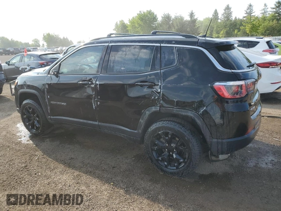 2018 Jeep Compass Limited with VIN 3C4NJDCB2JT361872, listed as a Copart auction lot 64197225 with Not provided miles and Salvage title. Bid and sale history available at DreamBid. Image 2.