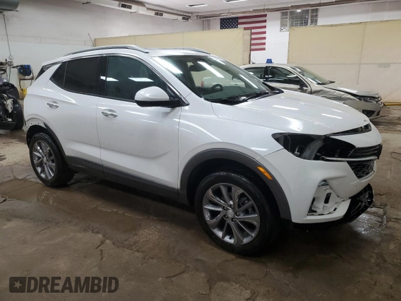 2023 Buick Encore GX Essence z VIN KL4MMGSL1PB035970, wystawiony jako Copart lot #55945515 z przebiegiem 21 373 mil mil oraz Szkoda całkowita • Salvage title. Historia ofert i sprzedaży dostępna na DreamBid. Obrazek 4.