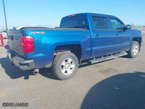2015 Chevrolet Silverado 1500 LT with VIN 3GCUKREC1FG188129, listed as a IAAI auction lot 39875144 with NaN miles. Bid and sale history available at carsss.com. Image 4.