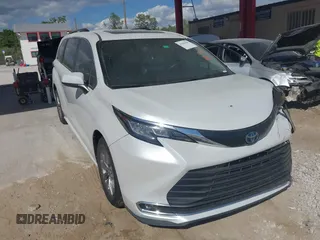 2022 Toyota Sienna XLE с VIN 5TDYRKEC1NS136066, выставлен на аукционе IAAI как лот 41541546 с пробегом 50 326 миль миль и . История ставок и продаж доступна на DreamBid. Изображение 1.