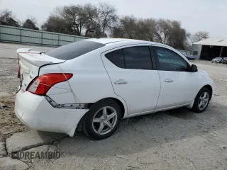 2014 Nissan Versa SV with VIN 3N1CN7AP0EL826895, listed as a Copart auction lot 45021425 with 107,729 mi miles and Salvage Title. Bid and sale history available at DreamBid. Image 3.