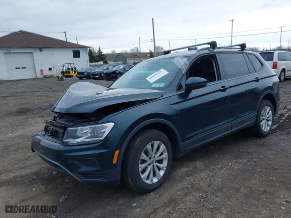 2019 Volkswagen Tiguan S with VIN 3VV0B7AX8KM178139, listed as a IAAI auction lot 41860225 with 97,980 mi miles. Bid and sale history available at carsss.com. Image 18.