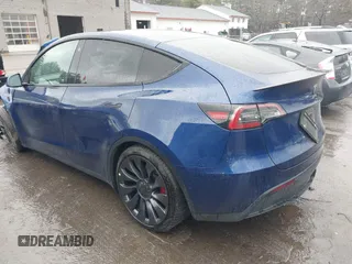 2021 Tesla Model Y Performance with VIN 5YJYGDEF5MF257262, listed as a IAAI auction lot 41721311 with 31,329 mi miles and . Bid and sale history available at DreamBid. Image 14.