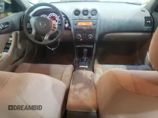 2010 Nissan Altima S z VIN 1N4AL2AP0AN486080, wystawiony jako Copart lot #44787035 z przebiegiem 126 591 mil mil oraz Szkoda całkowita • Salvage title. Historia ofert i sprzedaży dostępna na DreamBid. Obrazek 8.