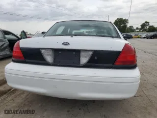 2004 Ford Police Interceptor with VIN 2FAHP71W04X124566, listed as a Copart auction lot 62992814 with 174,148 mi miles and Salvage Title. Bid and sale history available at carsss.com. Image 6.