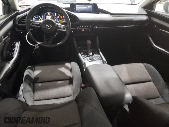 2021 Mazda 3 2.0 with VIN 3MZBPAA71MM205770, listed as a Copart auction lot 41704895 with 37,194 mi miles and Salvage Title. Bid and sale history available at DreamBid. Image 8.