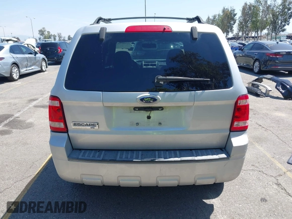 2008 Ford Escape XLT with VIN 1FMCU03168KA77375, listed as a IAAI auction lot 41990755 with 173,455 mi miles and . Bid and sale history available at DreamBid. Image 16.
