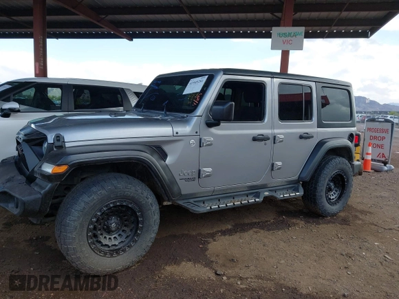 2020 Jeep Wrangler Unlimited Sport S z VIN 1C4HJXDN8LW126929, wystawiony jako IAAI lot #41949281 z przebiegiem 111 085 mil mil oraz . Historia ofert i sprzedaży dostępna na DreamBid. Obrazek 17.