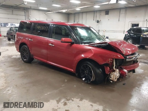 2009 Ford Flex SEL with VIN 2FMEK62C09BB07986, listed as a IAAI auction lot 41558017 with 231,865 mi miles. Bid and sale history available at carsss.com. Image 1.