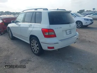 2012 Mercedes-Benz GLK GLK 350 with VIN WDCGG5GB0CF790135, listed as a IAAI auction lot 42141497 with 156,570 mi miles. Bid and sale history available at carsss.com. Image 3.