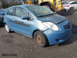 2008 Toyota Yaris with VIN JTDJT923485170416, listed as a IAAI auction lot 41988703 with 999,999 mi miles. Bid and sale history available at carsss.com. Image 1.