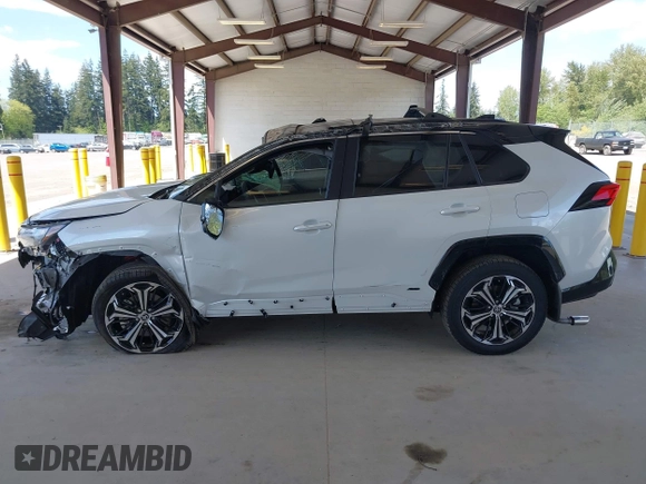 2025 Toyota RAV4 XSE с VIN JTMEB3FV4SD251779, выставлен на аукционе IAAI как лот 42179222 с пробегом 692 миль миль и . История ставок и продаж доступна на DreamBid. Изображение 14.