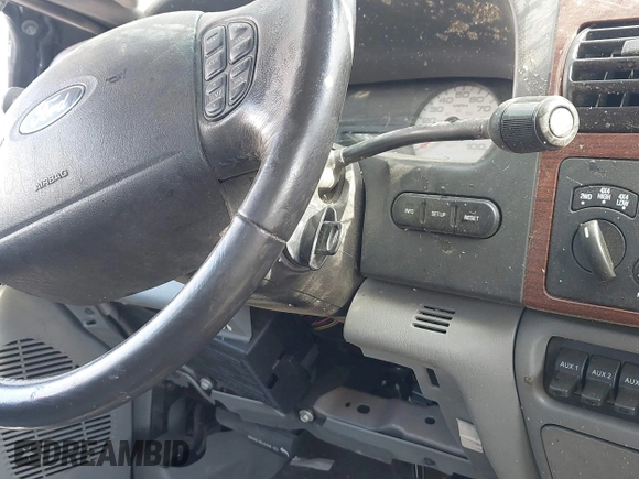 2006 Ford F-250 XL with VIN 1FTSW21P26EC97069, listed as a IAAI auction lot 42438367 with 158,712 mi miles and . Bid and sale history available at DreamBid. Image 11.