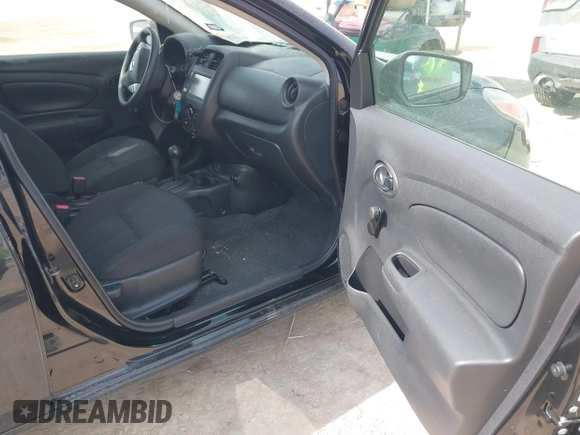 2019 Nissan Versa SV with VIN 3N1CN7AP4KL815362, listed as a IAAI auction lot 41500313 with 25,628 mi miles and . Bid and sale history available at DreamBid. Image 5.