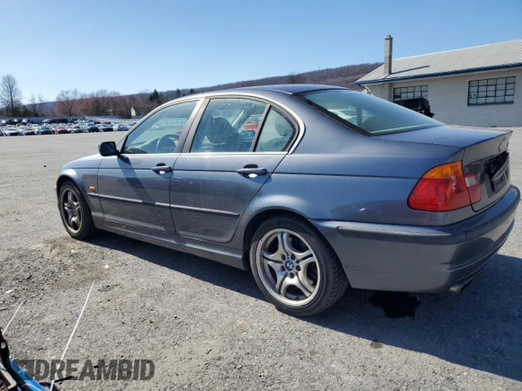 2001 BMW 3 Series 330i with VIN WBAAV53421JR79675, listed as a Copart auction lot 50988985 with 134,600 mi miles and Salvage Title. Bid and sale history available at carsss.com. Image 2.