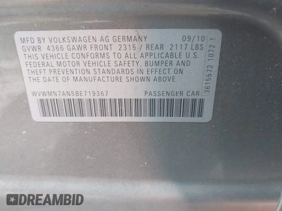 2011 Volkswagen CC Sport with VIN WVWMN7AN5BE719367, listed as a IAAI auction lot 41900740 with 156,012 mi miles. Bid and sale history available at carsss.com. Image 9.