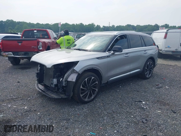 2020 Lincoln Aviator Reserve with VIN 5LM5J7XC8LGL32204, listed as a IAAI auction lot 42406158 with 83,227 mi miles and . Bid and sale history available at DreamBid. Image 17.
