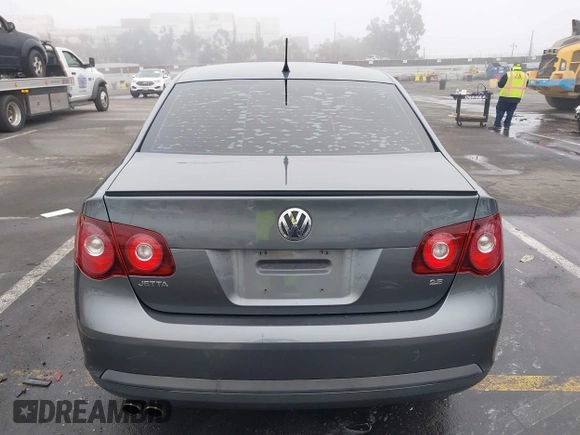 2010 Volkswagen Jetta SE z VIN 3VWRZ7AJ8AM148955, wystawiony jako IAAI lot #41241313 z przebiegiem 134 124 mil mil oraz . Historia ofert i sprzedaży dostępna na DreamBid. Obrazek 16.