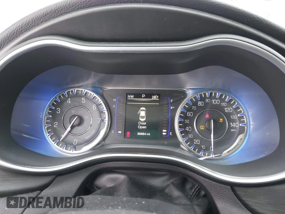 2015 Chrysler 200 Limited with VIN 1C3CCCAB9FN611778, listed as a IAAI auction lot 41288581 with 89,884 mi miles. Bid and sale history available at carsss.com. Image 12.