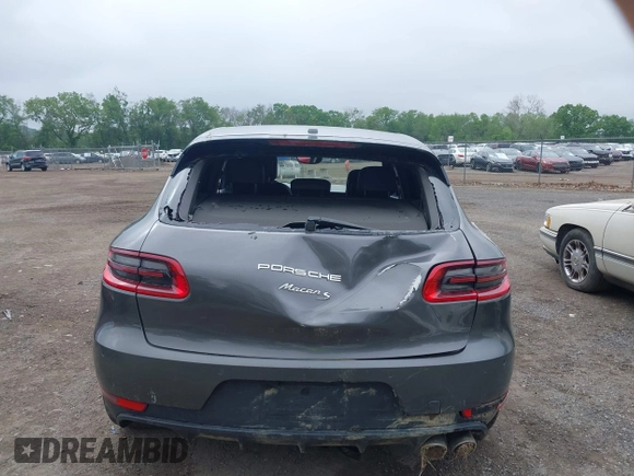 2015 Porsche Macan S with VIN WP1AB2A54FLB62837, listed as a IAAI auction lot 42369980 with 162,372 mi miles and . Bid and sale history available at DreamBid. Image 17.