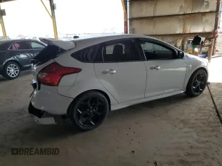 2014 Ford Focus ST with VIN 1FADP3L9XEL209508, listed as a Copart auction lot 47121505 with 83,283 mi miles and Salvage Title. Bid and sale history available at carsss.com. Image 3.