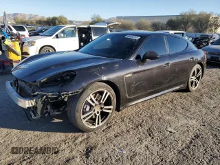 2014 Porsche Panamera z VIN WP0AA2A74EL006219, wystawiony jako Copart lot #88500155 z przebiegiem 97 033 mil mil oraz Szkody całkowita. Historia ofert i sprzedaży dostępna na DreamBid. Obrazek 1.