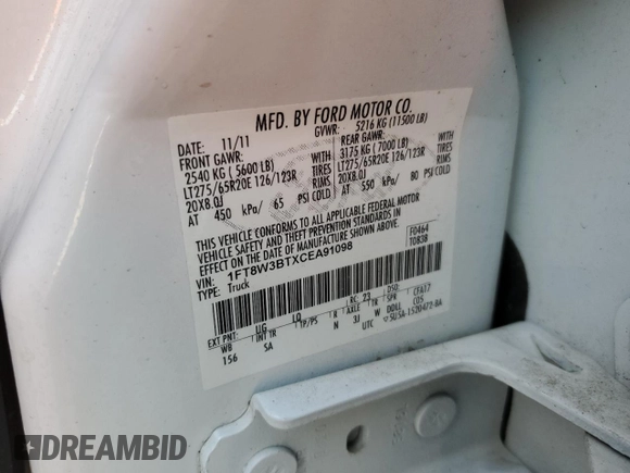 2012 Ford F-350 XL z VIN 1FT8W3BTXCEA91098, wystawiony jako Copart lot #52826185 z przebiegiem 99 400 mil mil oraz Szkoda całkowita • Salvage title. Historia ofert i sprzedaży dostępna na DreamBid. Obrazek 14.