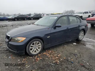 2006 BMW 3 Series 325i z VIN WBAVB13576PT07532, wystawiony jako Copart lot #85393234 z przebiegiem 193 566 mil mil oraz Czysty tytuł • Clean title. Historia ofert i sprzedaży dostępna na DreamBid. Obrazek 1.