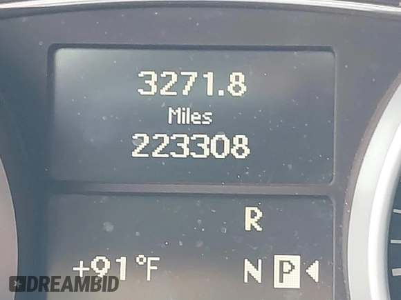 2010 Mercedes-Benz M 350 with VIN 4JGBB5GB5AA603377, listed as a IAAI auction lot 39926525 with 223,308 mi miles and . Bid and sale history available at DreamBid. Image 15.