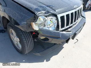 2005 Jeep Grand Cherokee Limited with VIN 1J4HS58N95C657759, listed as a IAAI auction lot 41830601 with 184,393 mi miles. Bid and sale history available at carsss.com. Image 6.
