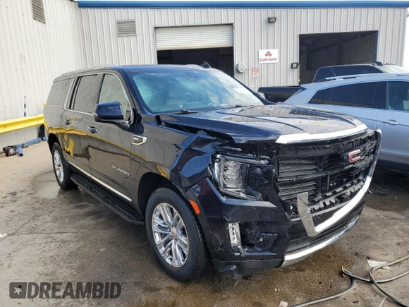 2022 GMC Yukon XL SLT with VIN 1GKS1GKDXNR353920, listed as a Copart auction lot 82441214 with 38,119 mi miles and Salvage Title. Bid and sale history available at carsss.com. Image 4.