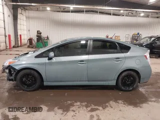 2014 Toyota Prius Four with VIN JTDKN3DU0E1755420, listed as a IAAI auction lot 41546724 with 192,829 mi miles. Bid and sale history available at carsss.com. Image 14.