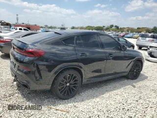 2023 BMW X6 M50i z VIN 5UXCY8C02P9P48141, wystawiony jako Copart lot #52531895 z przebiegiem 33 764 mil mil oraz Szkody całkowita. Historia ofert i sprzedaży dostępna na DreamBid. Obrazek 3.