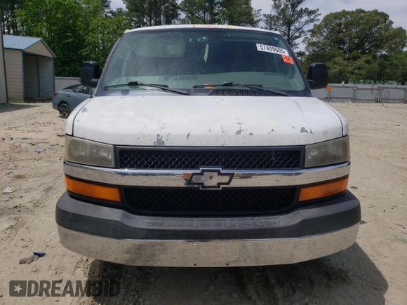 2005 Chevrolet Express Cargo with VIN 1GCFG15T051142218, listed as a Copart auction lot 57409005 with 185,725 mi miles and Salvage title. Bid and sale history available at DreamBid. Image 5.
