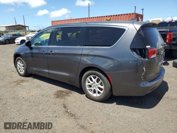 2022 Chrysler Voyager LX z VIN 2C4RC1CG6NR159471, wystawiony jako Copart lot #58765405 z przebiegiem 28 112 mil mil oraz Czysty tytuł • Clean title. Historia ofert i sprzedaży dostępna na DreamBid. Obrazek 2.