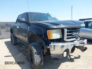 2009 GMC Sierra 1500 SLE with VIN 3GTEK23369G134019, listed as a IAAI auction lot 42002670 with 227,854 mi miles and . Bid and sale history available at DreamBid. Image 1.